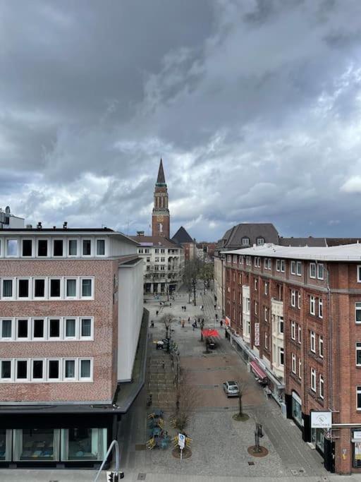 Rooftop Mit Foerdeblick, Zentral & Nah Am Hbf Kiel Buitenkant foto